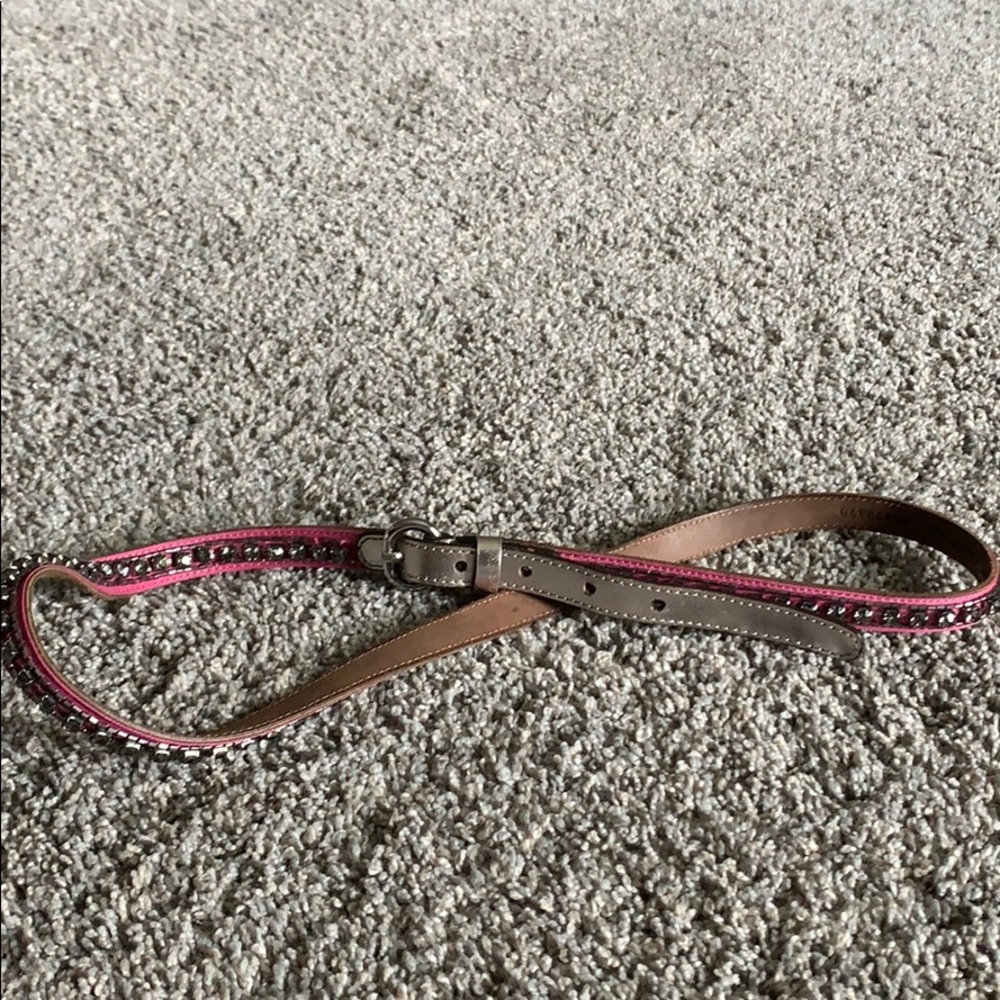Love Love Loft women’s pink& silver leather belt $5/25